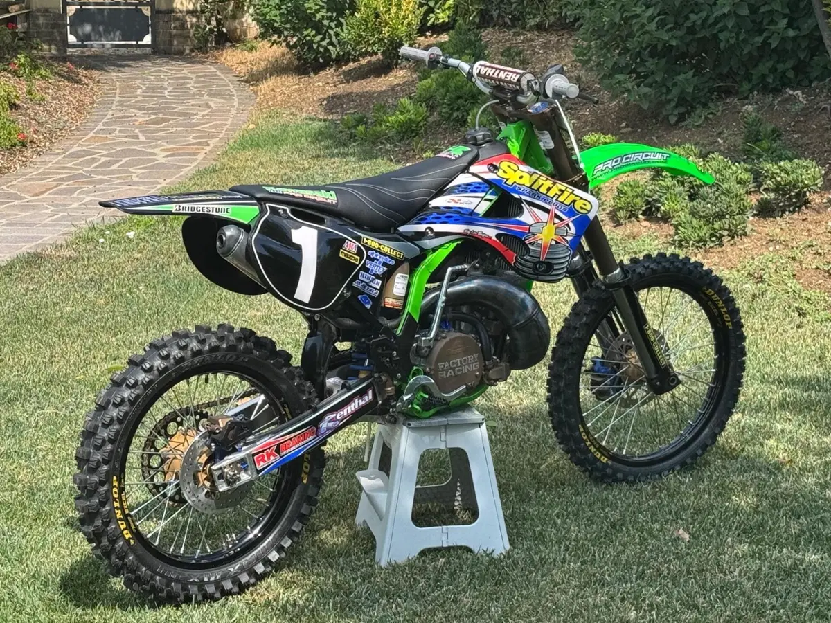 Kawasaki KX250 L4 (2002) (7)