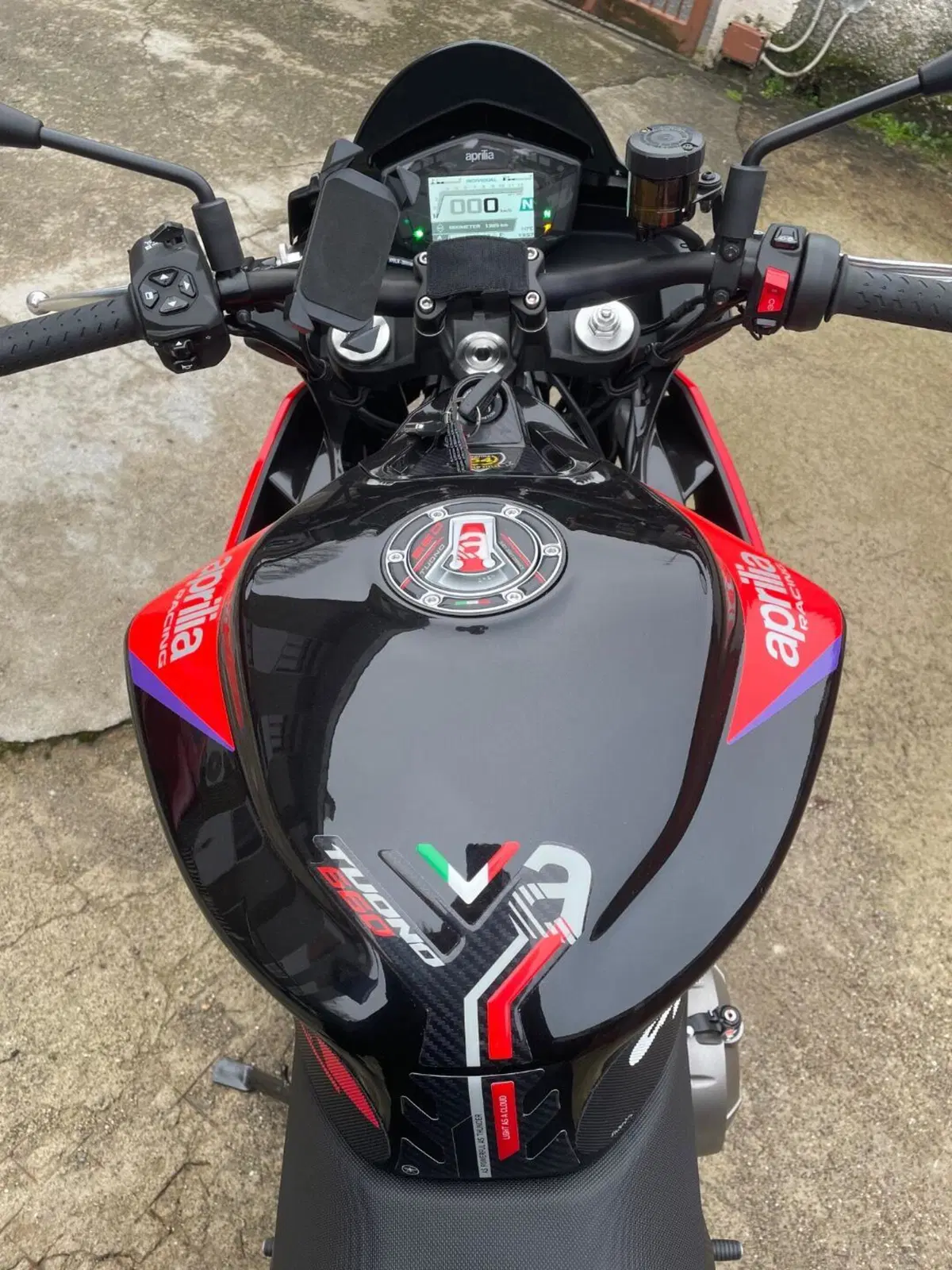 Aprilia Tuono 660 Factory (2022 - 24) (5)