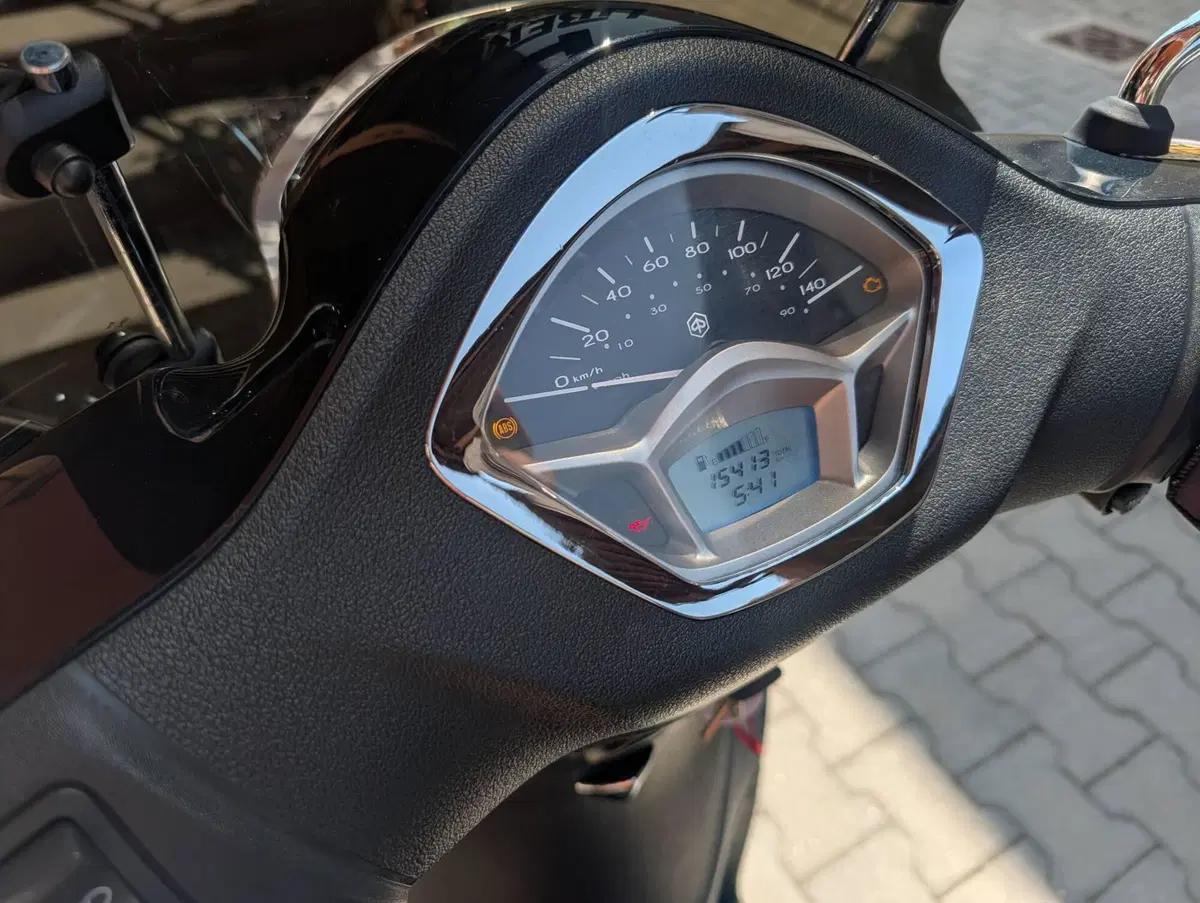 Piaggio Liberty 150 3V ABS (2021 - 24) (6)