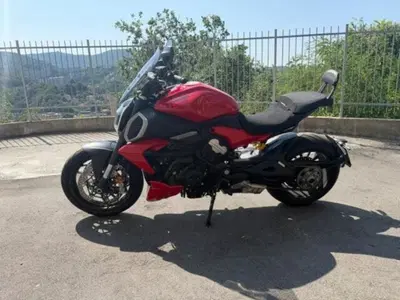 Ducati Diavel V4 (2023 - 26) usata