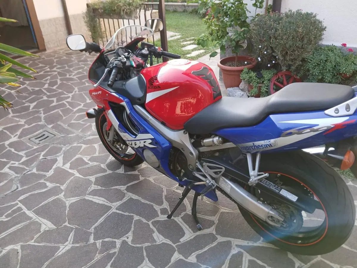 Honda CBR 600 F (2001 - 06) (3)