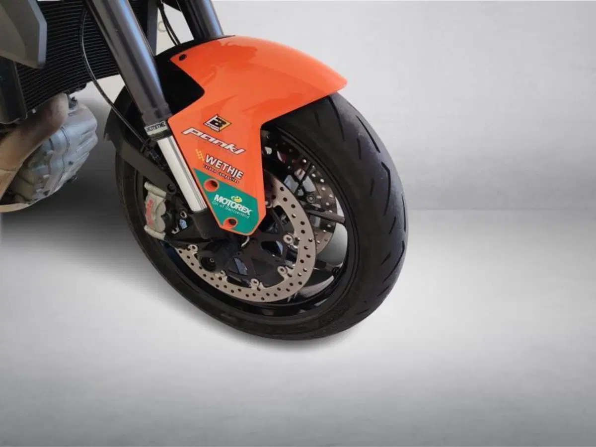 KTM 1290 Super Duke R ABS (2014 - 16) (14)