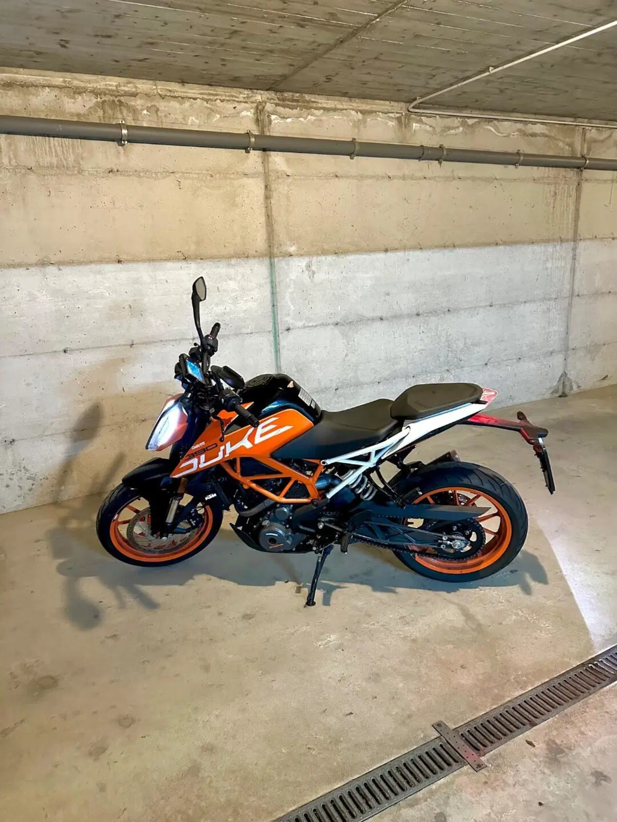KTM 390 Duke (2021 - 23) (2)