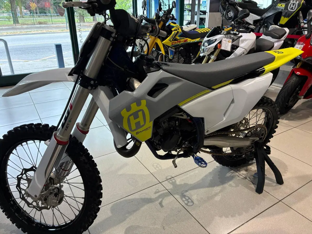 Husqvarna TC 125 (2023) (8)