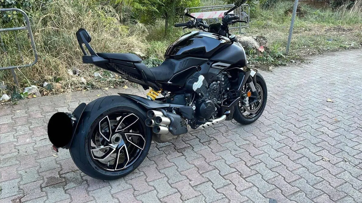 Ducati Diavel V4 (2023 - 26) (4)