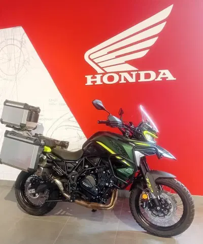 Benelli TRK 702X (2026) usata