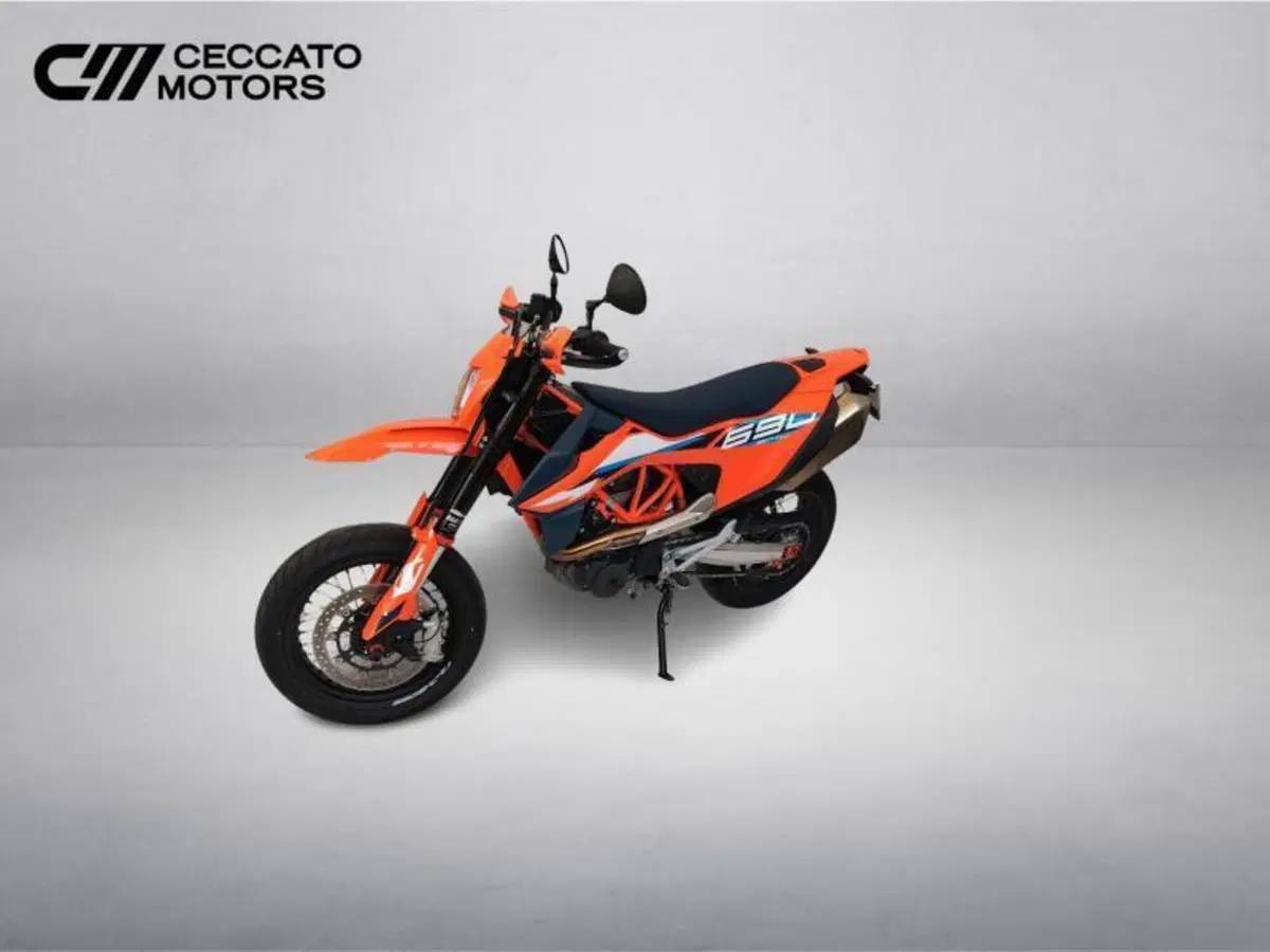 KTM 690 SMC R (2023 - 25) (10)