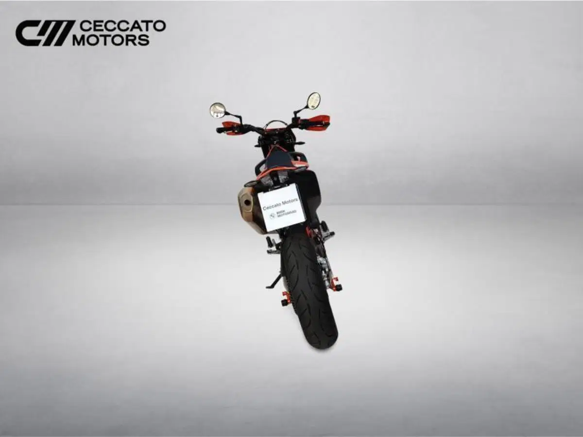KTM 690 SMC R (2023 - 25) (6)