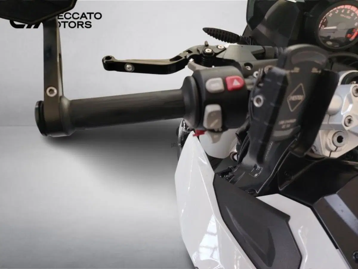 Bmw F 800 R (2017 - 20) (12)