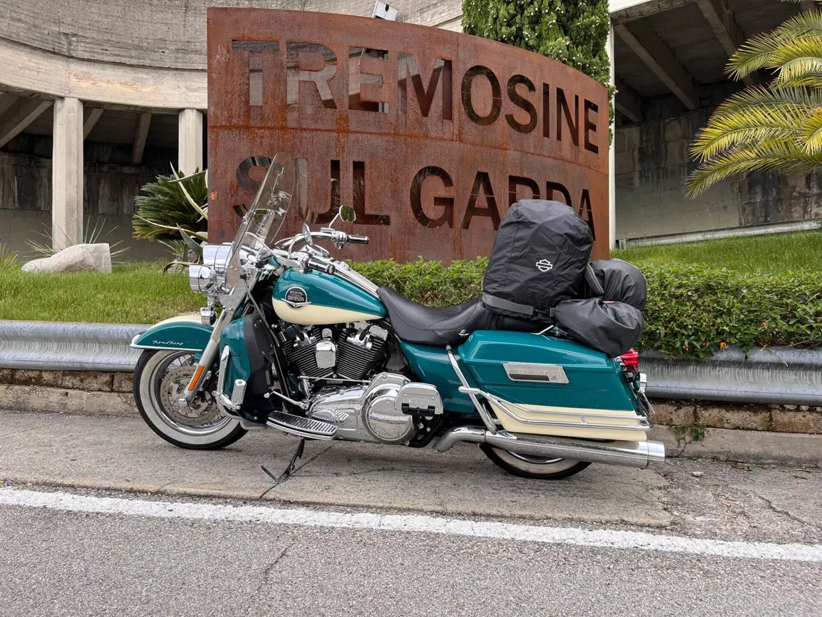 Harley-Davidson 1584 Road King Classic (2007 - 11) - FLHRCI (8)