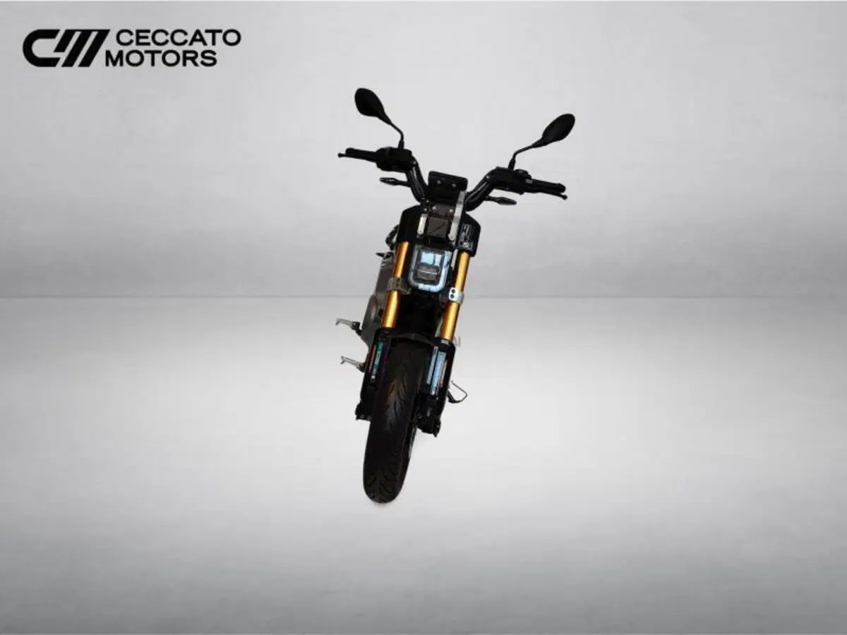 Bmw CE 02 AM (2024 - 26) (3)