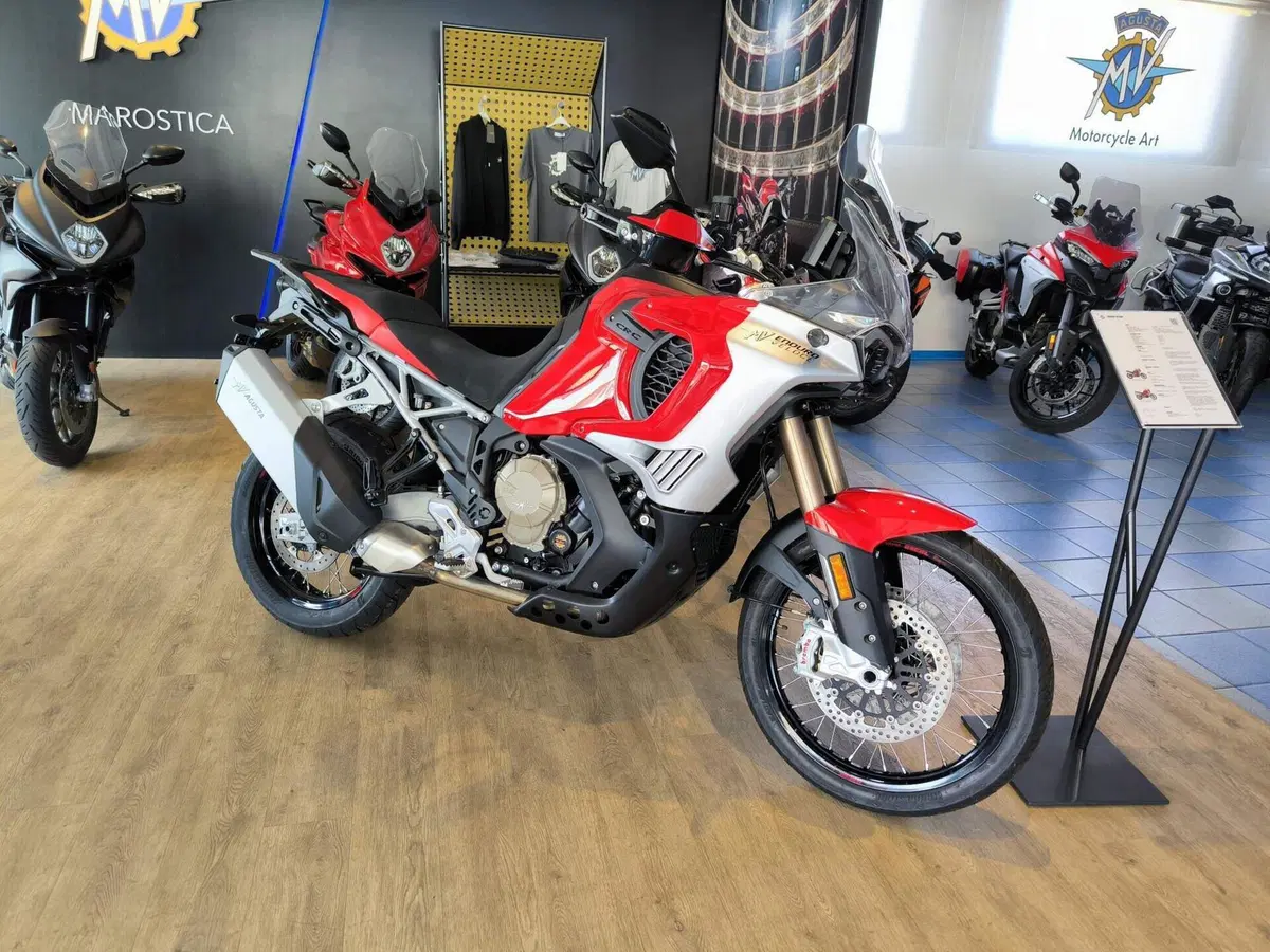 MV Agusta LXP Enduro Veloce (2024 - 25) (2)
