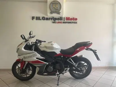 Benelli BN 302 R (2017 - 20) usata