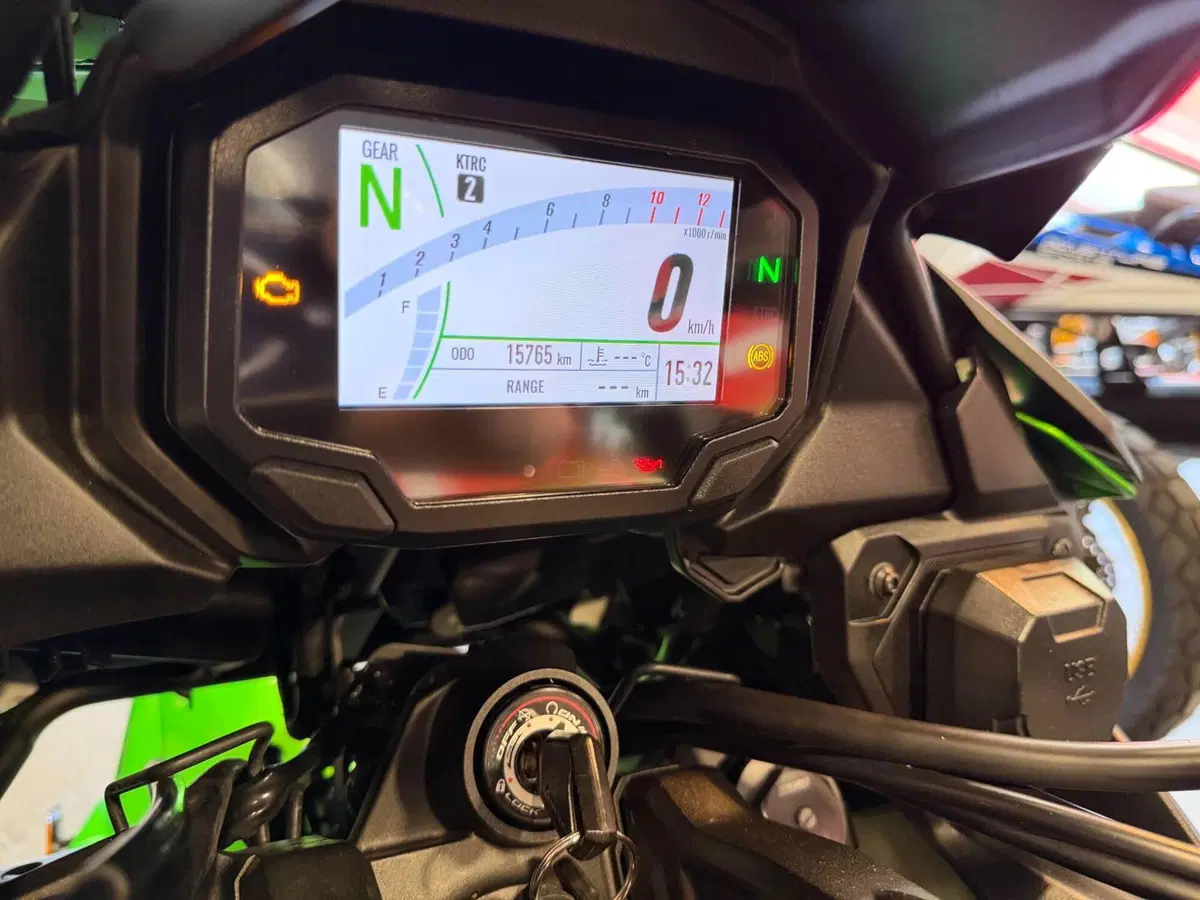 Kawasaki Versys 650 (2021 - 24) (18)