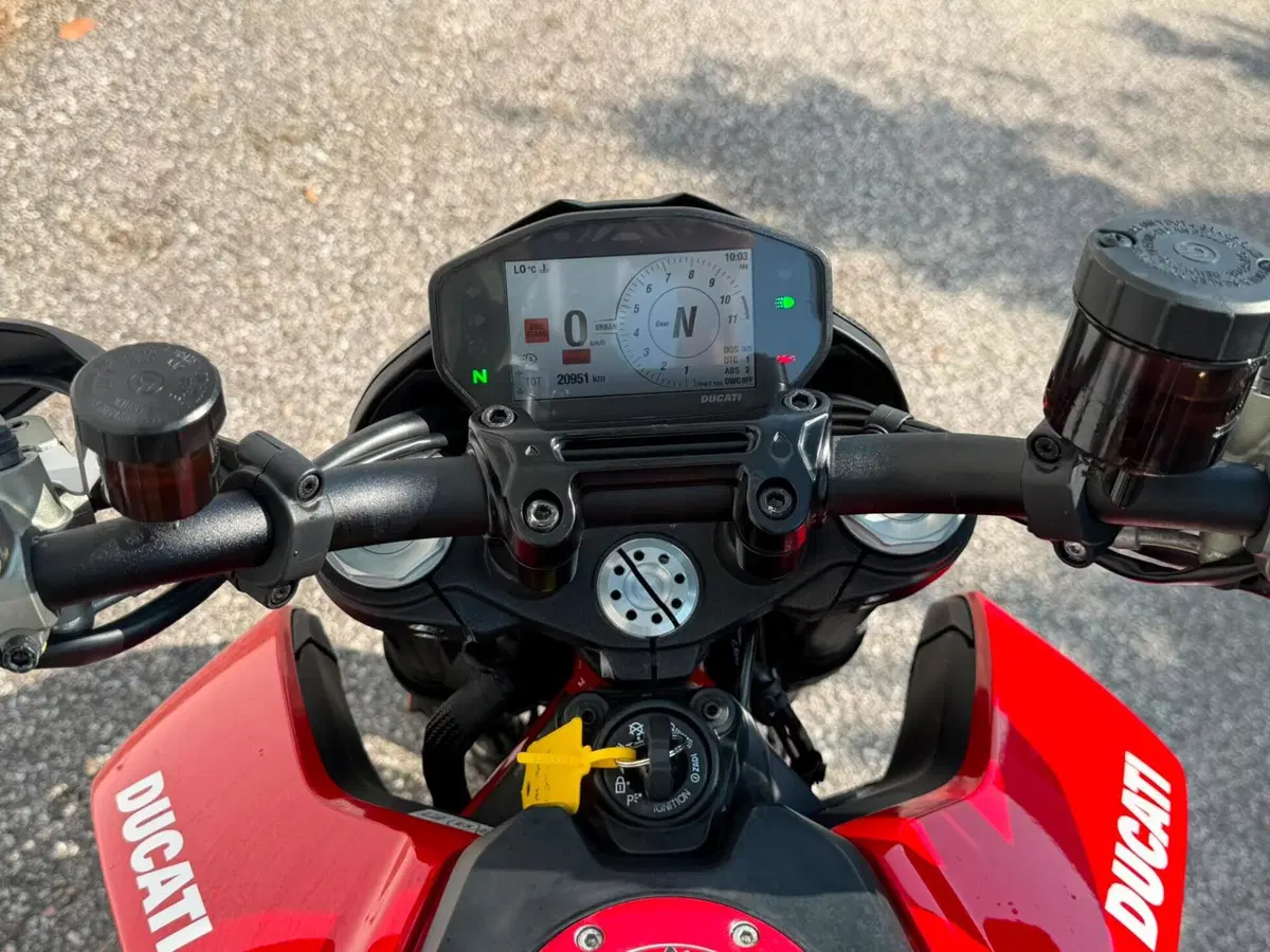 Ducati Hypermotard 950 (2019 - 20) (4)