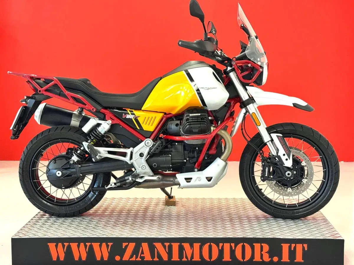 Moto Guzzi V85 TT Evocative Graphics (2021 - 23)