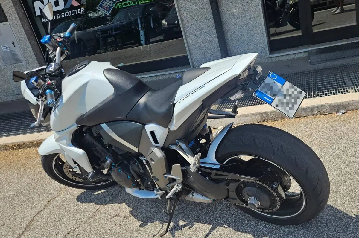 Honda CB 1000 R (2008 - 10) (6)