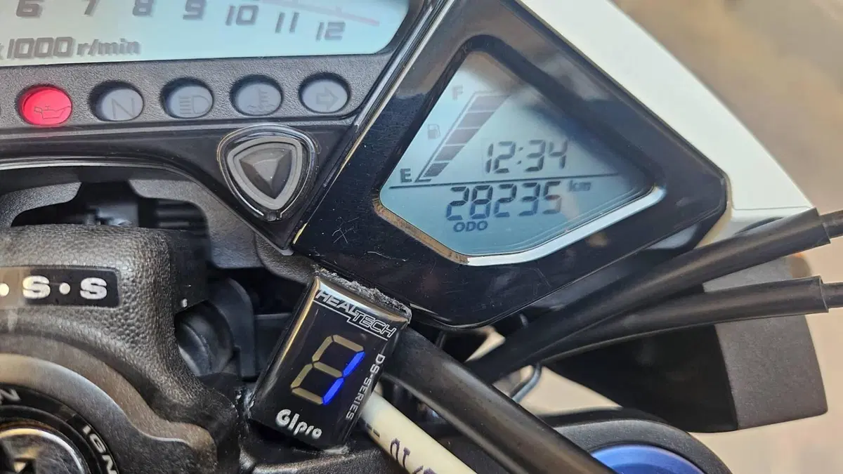 Honda CB 1000 R (2008 - 10) (7)