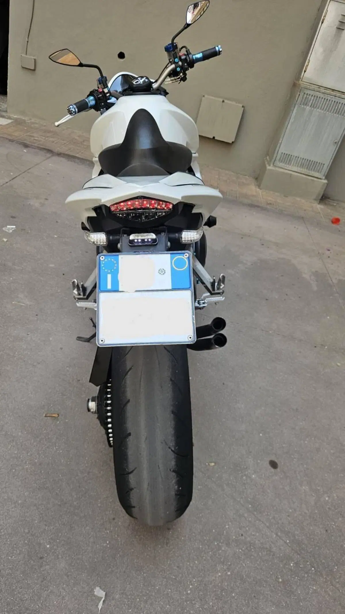 Honda CB 1000 R (2008 - 10) (12)