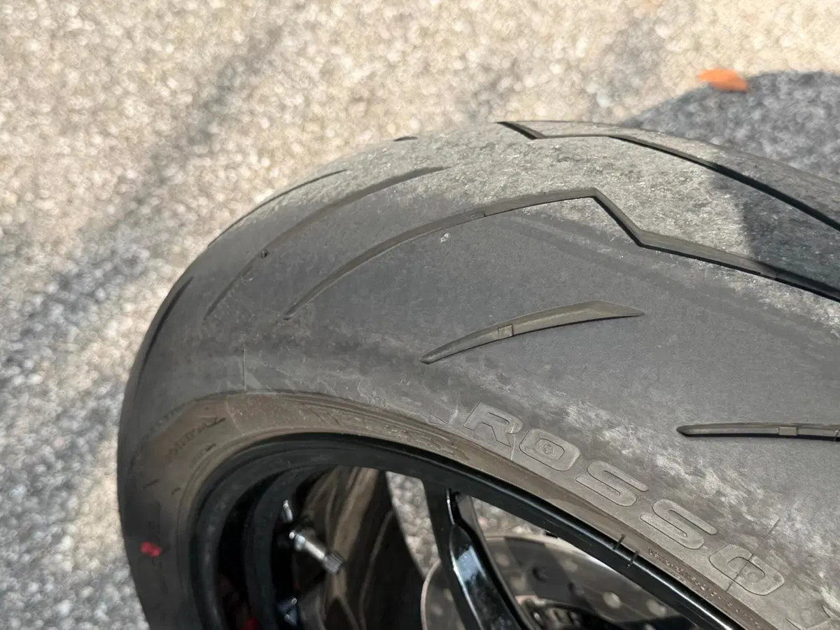 Ducati Hypermotard 950 RVE (2022 - 25) (7)