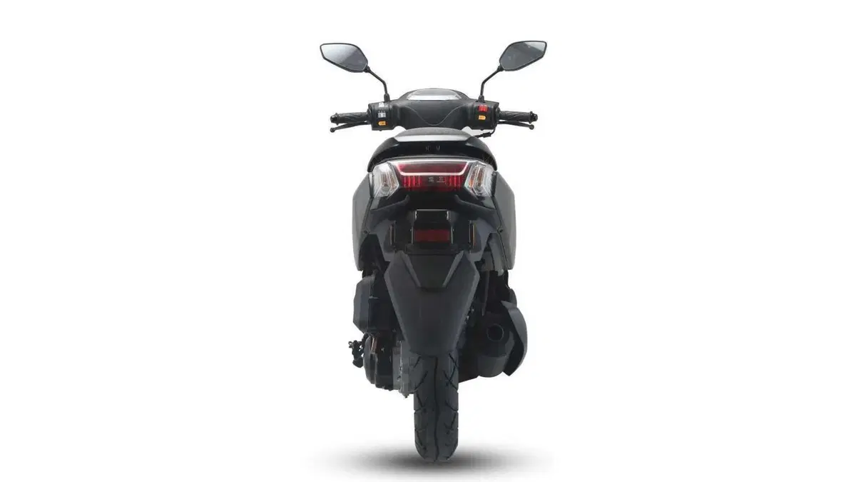 TNT Junior 50 Junior 50 12" (2026) (3)
