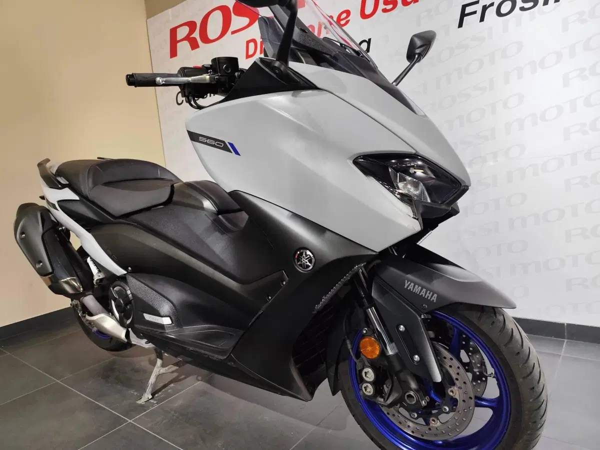 Yamaha T-Max 560 (2020 - 21) (3)