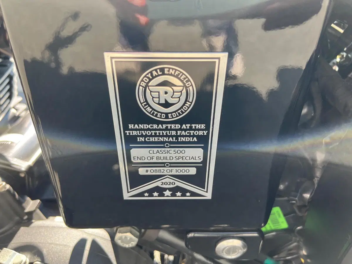 Royal Enfield Classic 500 EFI Tribute (2021) (7)
