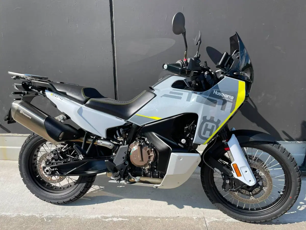 Husqvarna Norden 901 (2022 - 26) (2)