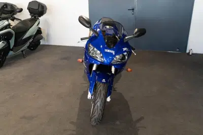 Yamaha YZF R1 (1998 - 99) usata