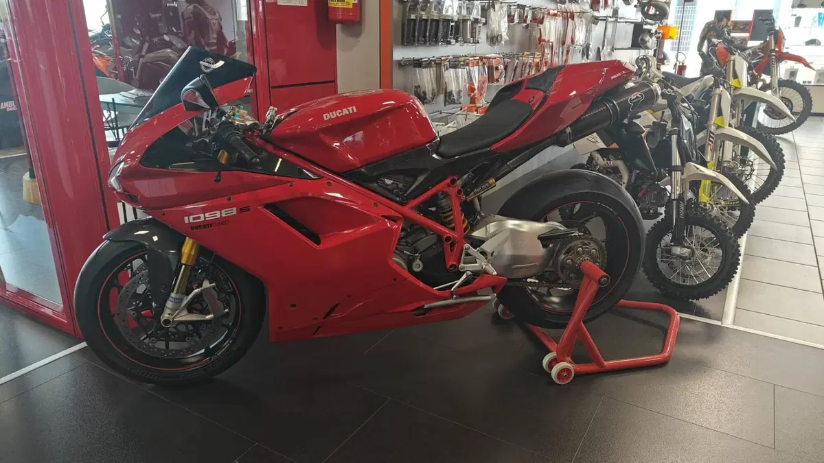Ducati 1098 S (2006 - 11) (2)