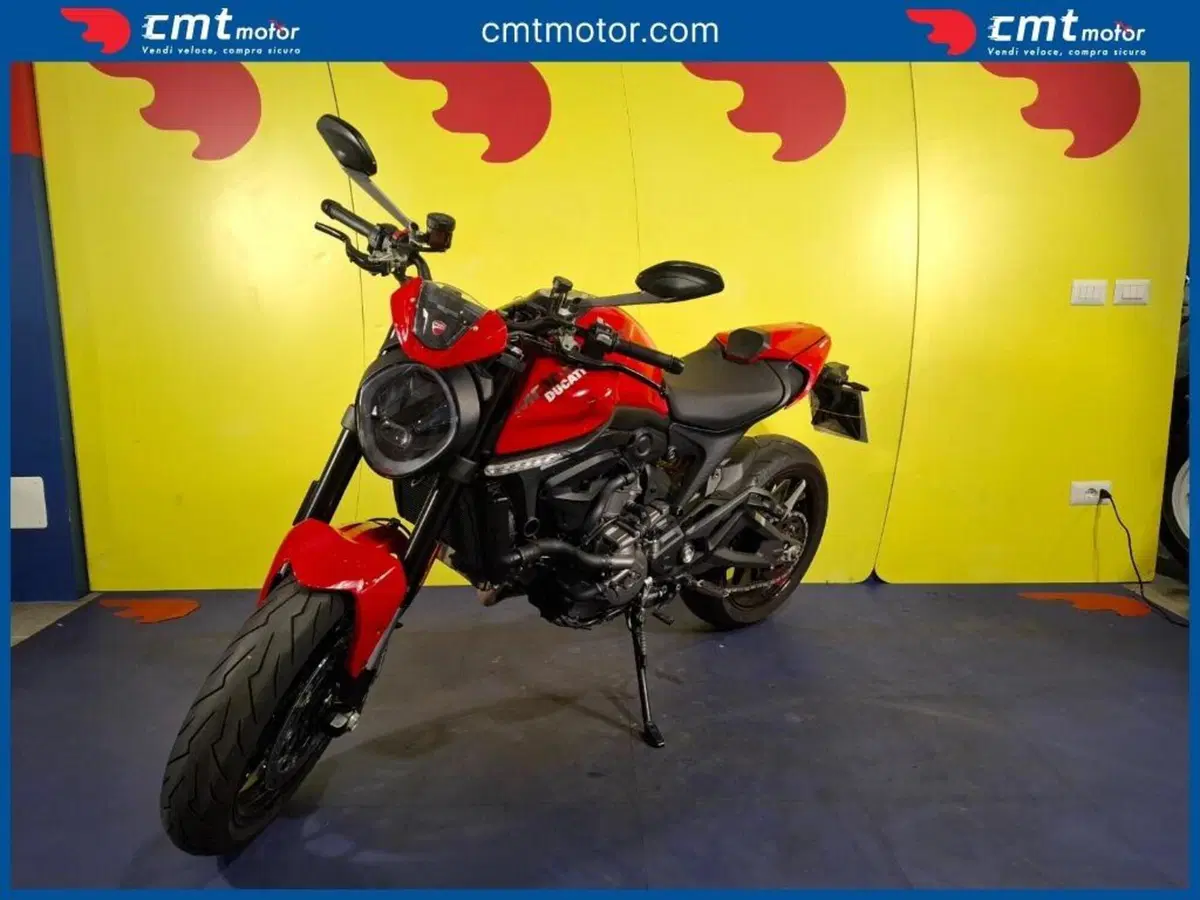 Ducati Monster 937 + (2021 - 25) (5)