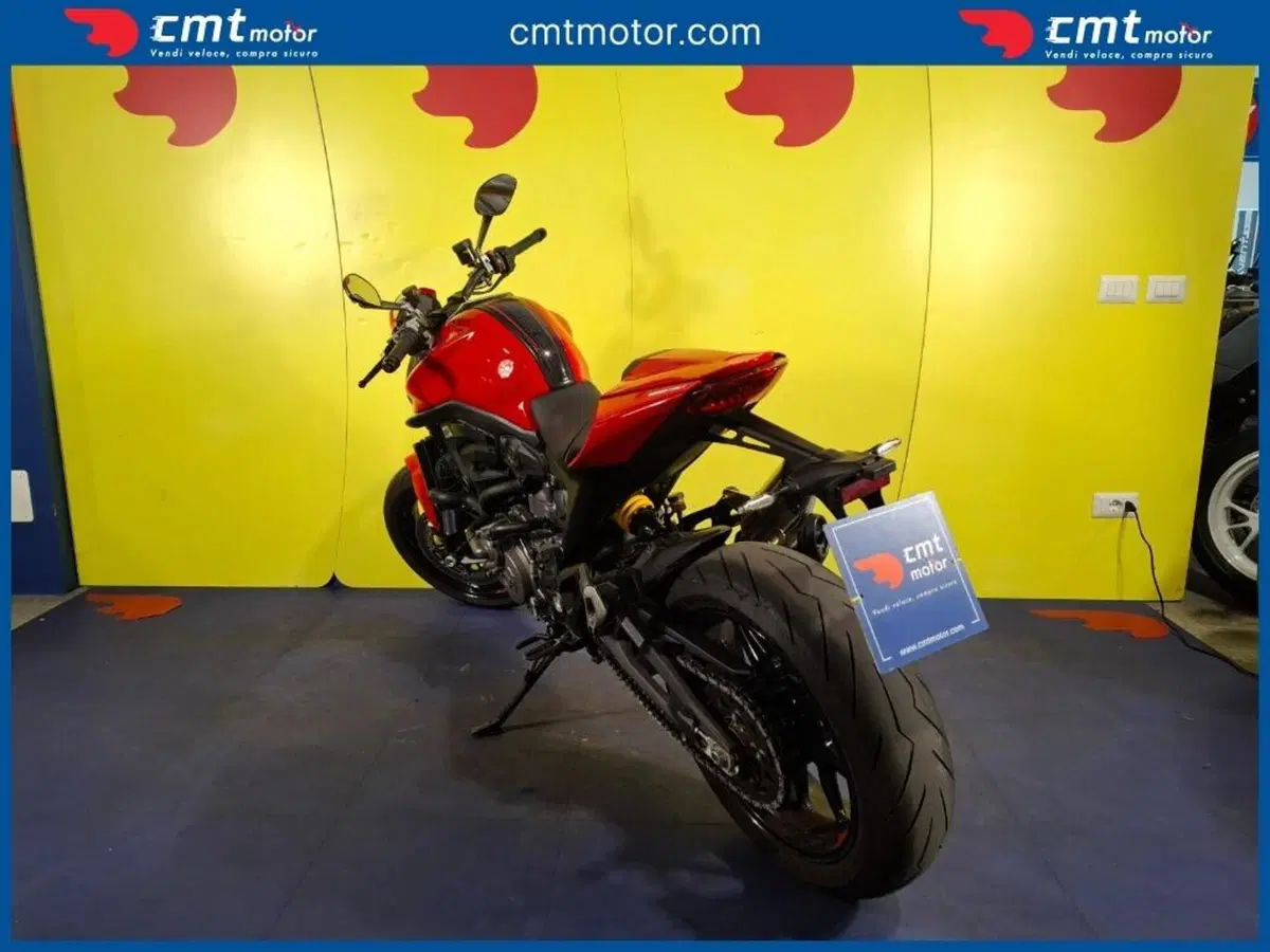 Ducati Monster 937 + (2021 - 25) (7)