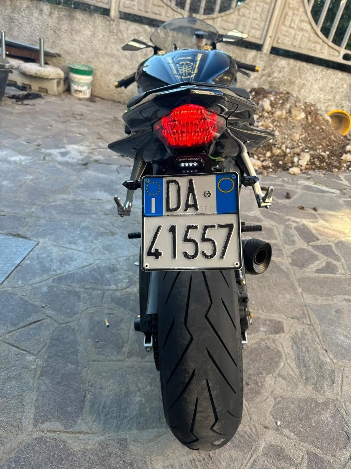Yamaha YZF R6 (2006 - 07) (3)
