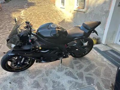 Yamaha YZF R6 (2006 - 07) usata