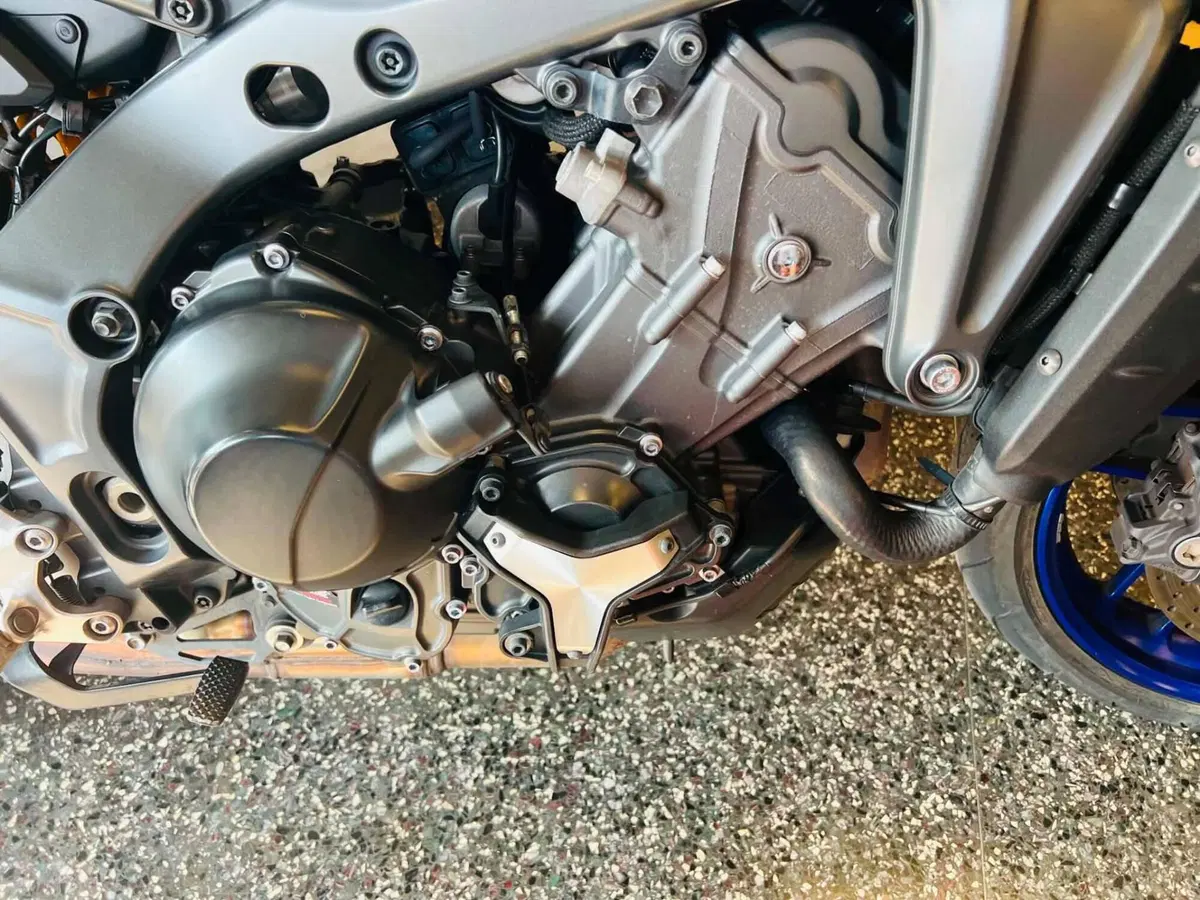 Yamaha MT-09 SP (2021 - 23) (5)