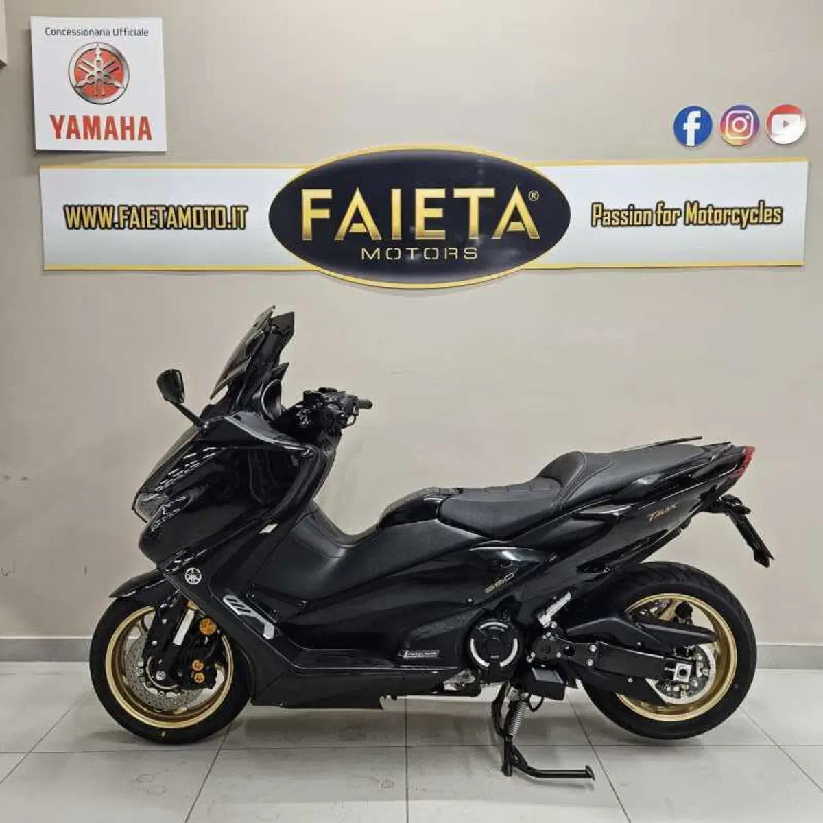 Yamaha T-Max 560 Tech Max (2020)