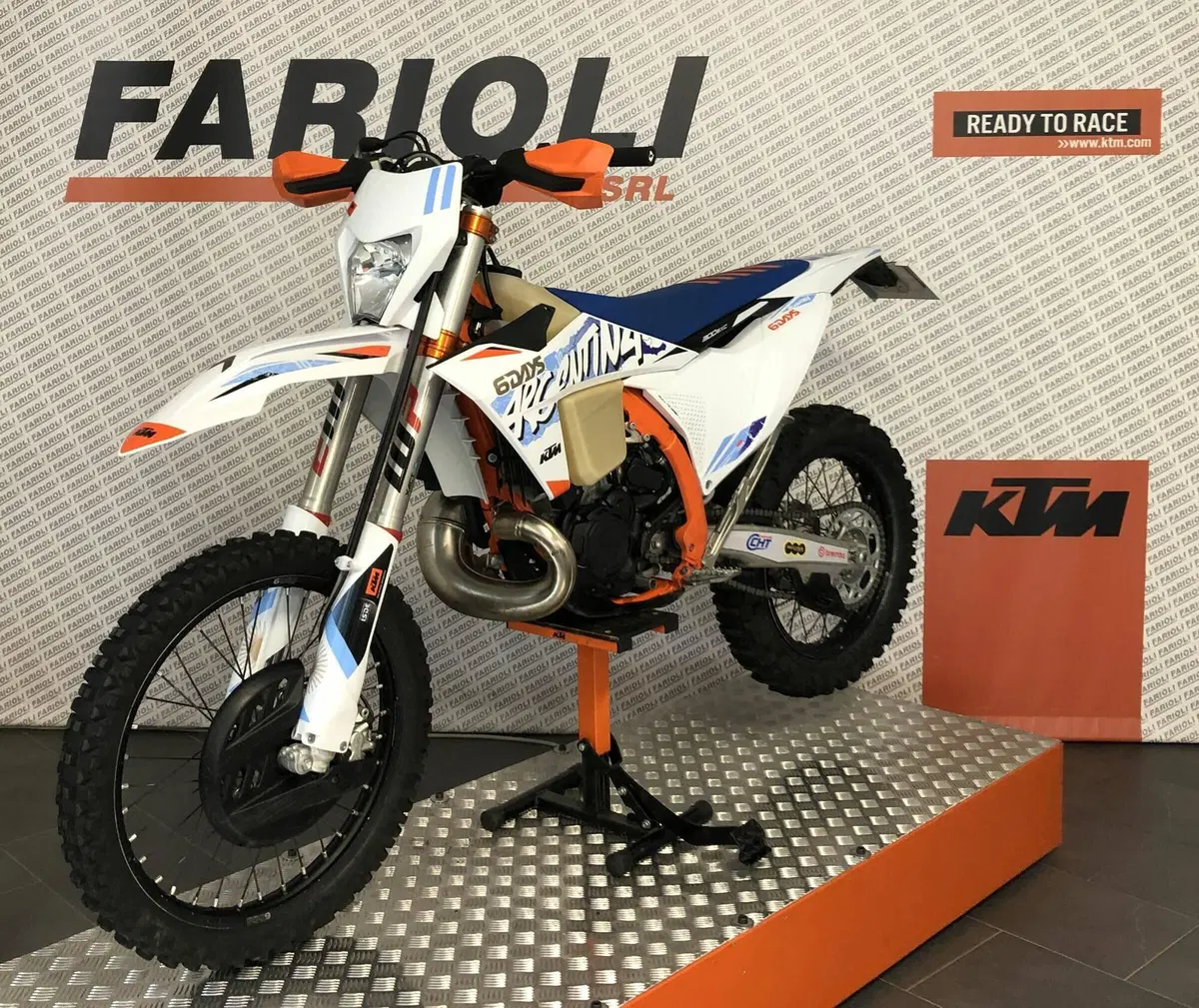KTM 300 EXC TBI Six Days (2024) (6)