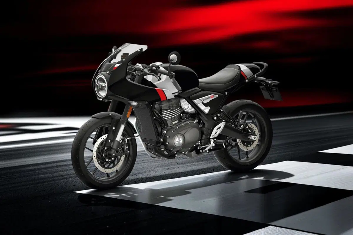 Triumph Thruxton 400 (2026) (2)