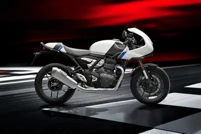 Triumph Thruxton 400 (2026) usata