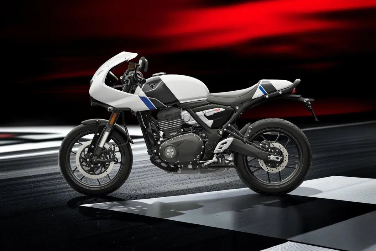 Triumph Thruxton 400 (2026) (2)