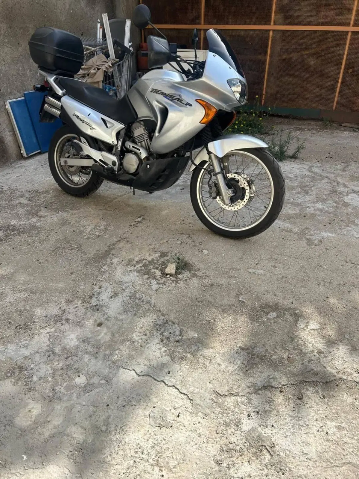 Honda Transalp XL 650V (2000 - 04) (2)
