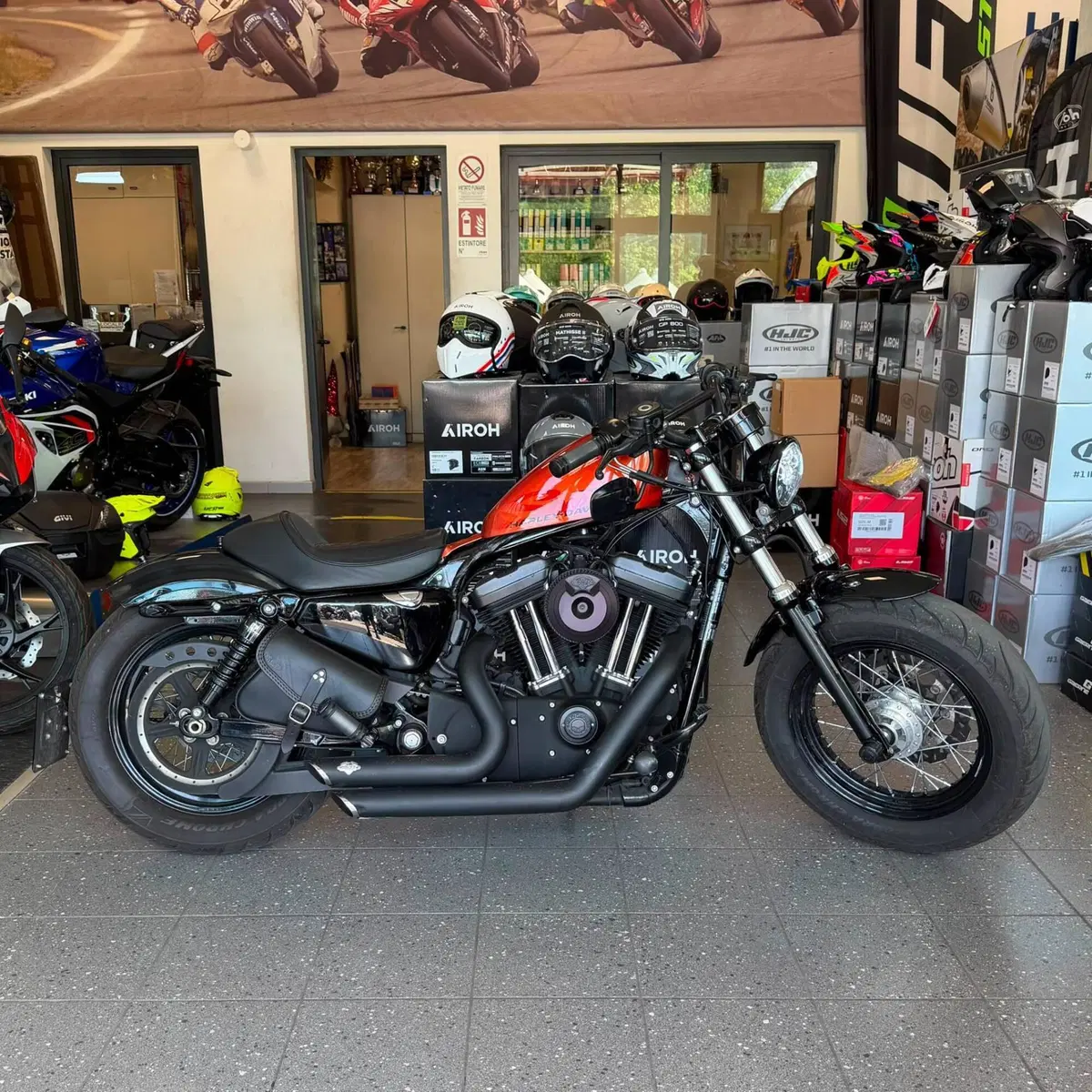 Harley-Davidson 1200 Custom (2007 - 13) - XL 1200C (4)