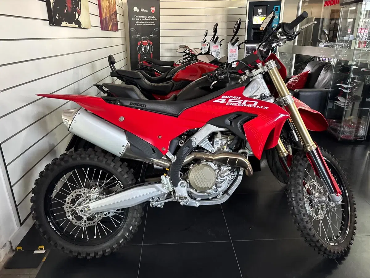 Ducati Desmo450 MX (2026)