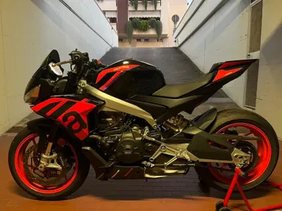 Aprilia Tuono 660 Factory (2022 - 24) usata