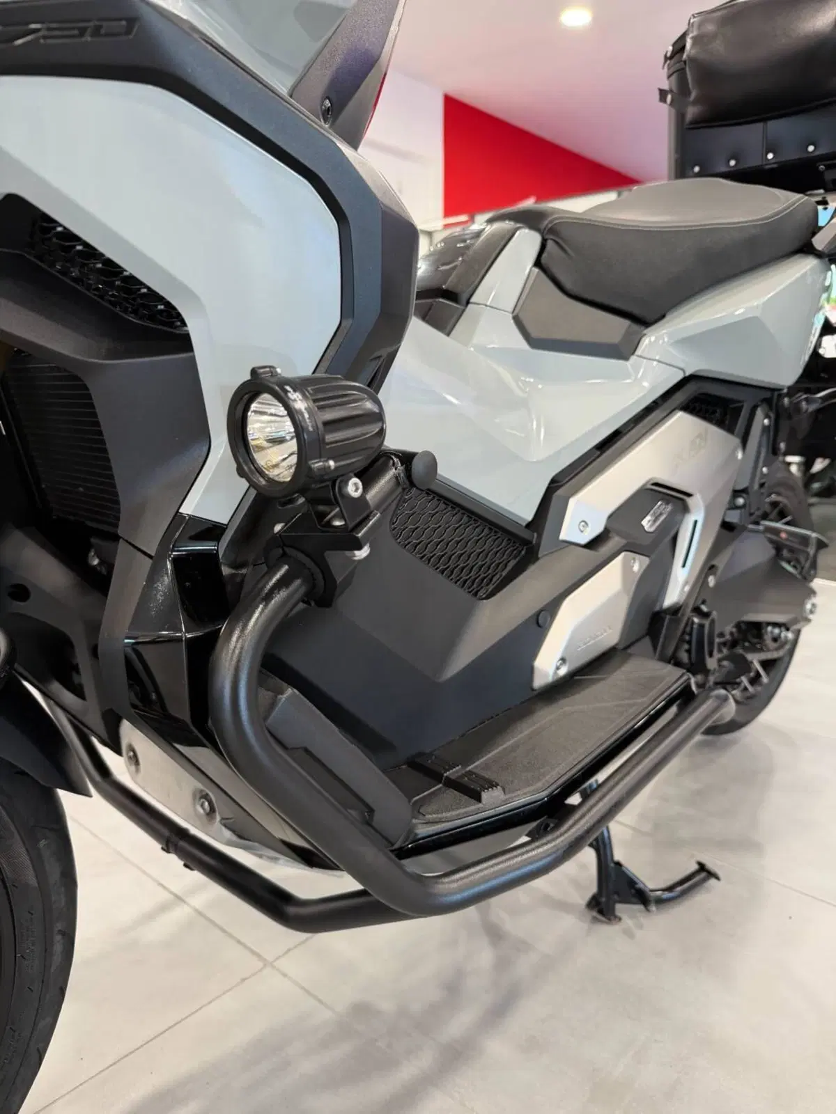 Honda X-ADV 750 DCT (2021 - 24) (13)