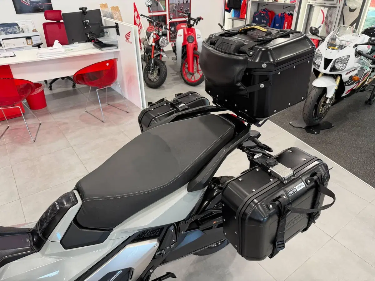 Honda X-ADV 750 DCT (2021 - 24) (11)