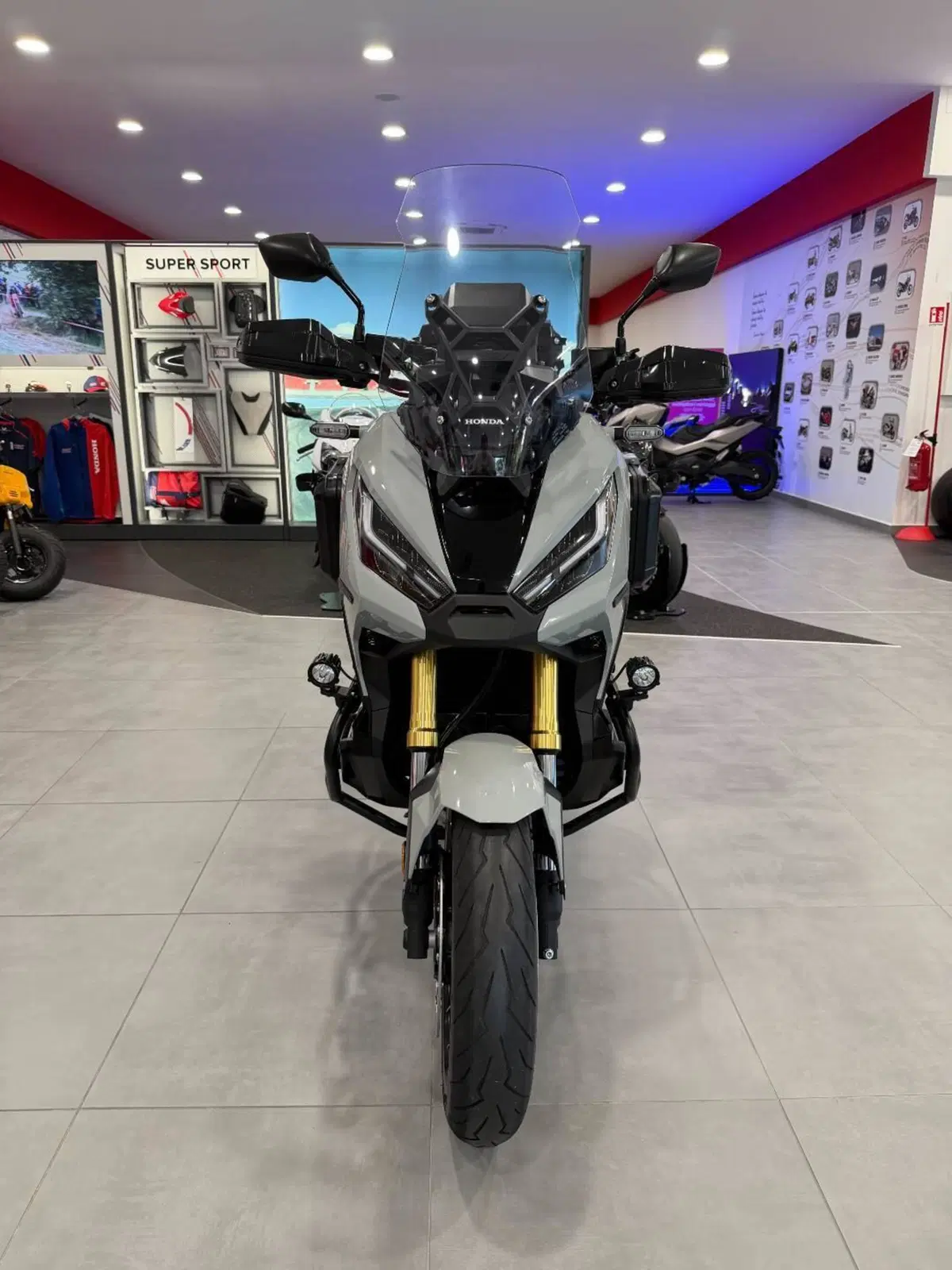 Honda X-ADV 750 DCT (2021 - 24) (5)