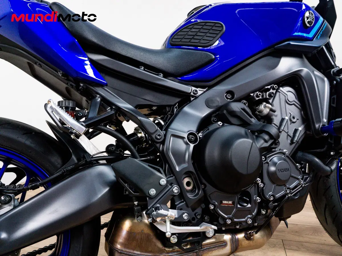 Yamaha MT-09 Y-AMT (2024 - 26) (3)