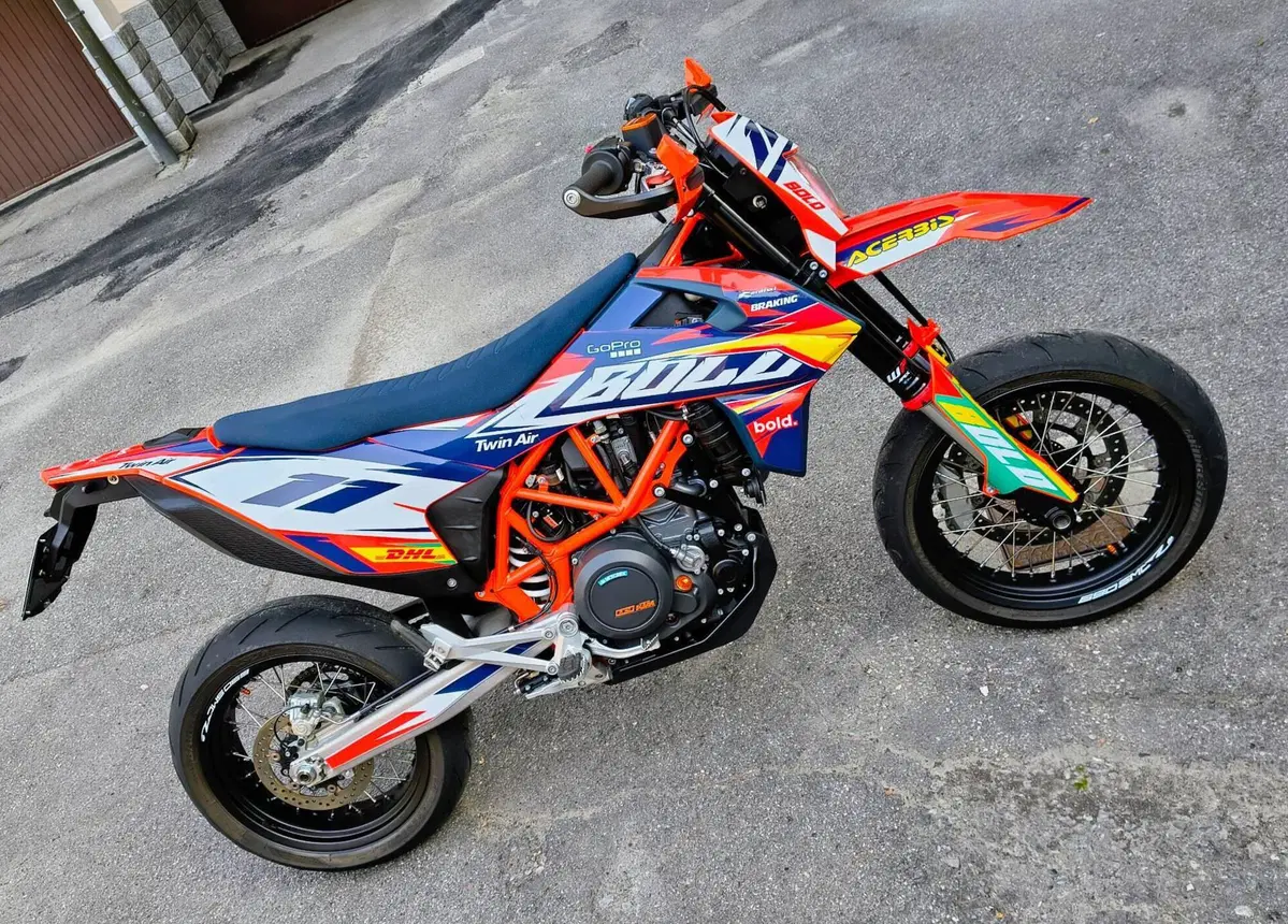 KTM 690 SMC R (2023 - 25) (7)