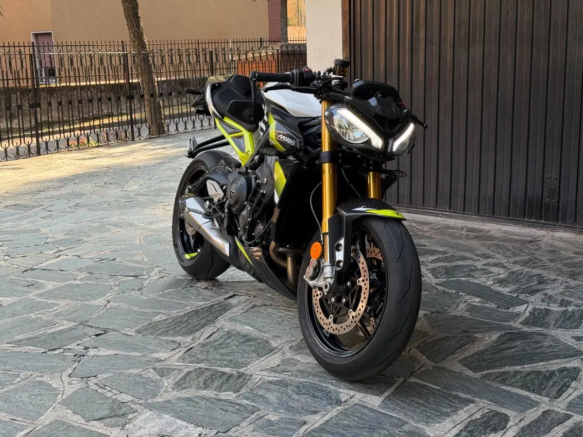 Triumph Street Triple 765 Moto2 (2026) (7)